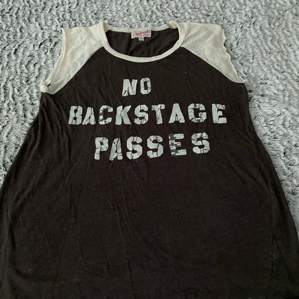 Junk food muscle tee